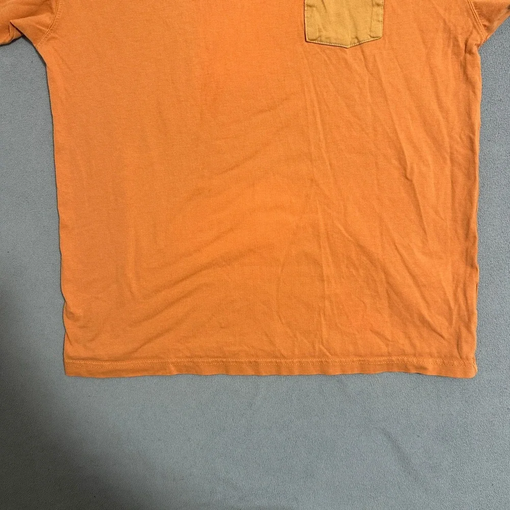 The Nike Tee Crew-Neck T-Shirt Short Sleeve Loose Fit Orange‎ Mens Size S